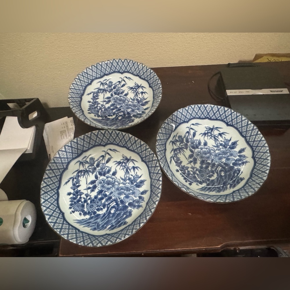 Vintage Rare Japanese Imari Blue & White 10" Flower Bowls Set of 6